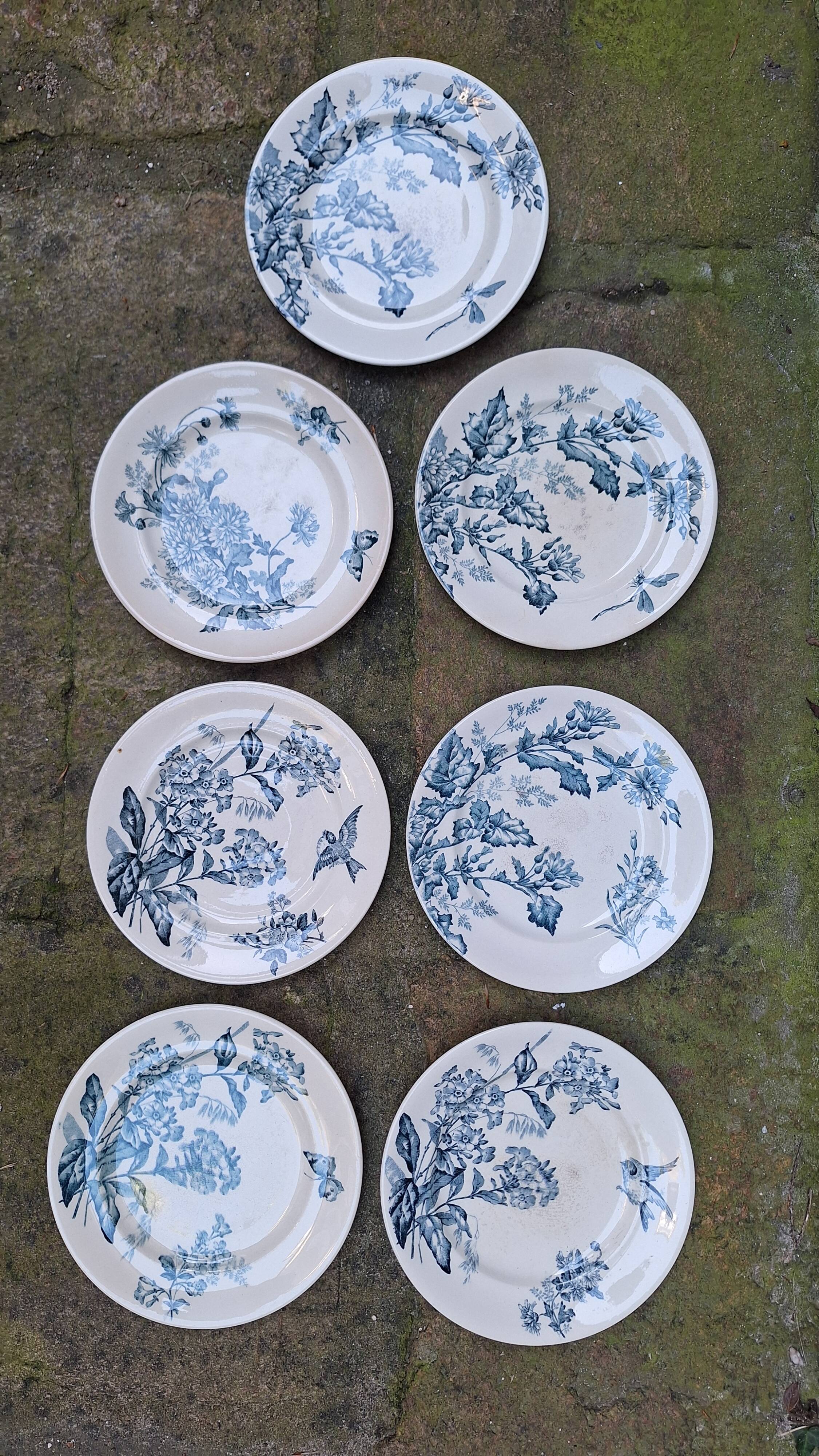 Service set in Longwy earthenware, Terre de fer.