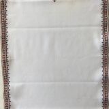 High-end embroidered table linen lot