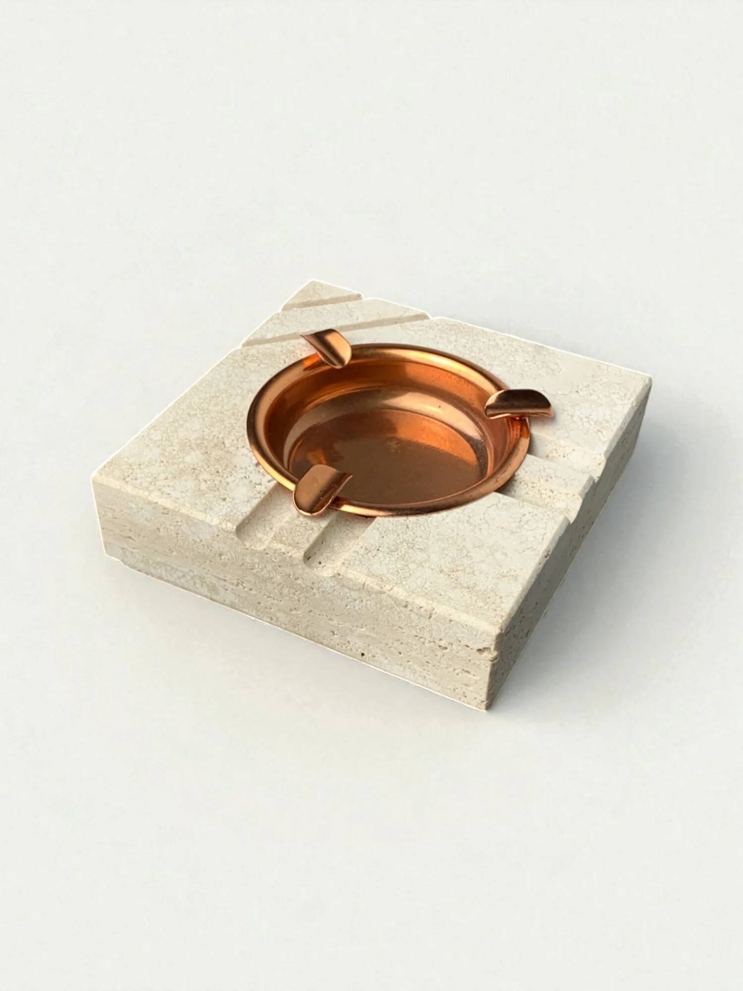 Brutalist ashtray by Fratelli Mannelli, travertine, Italy, circa 1970s