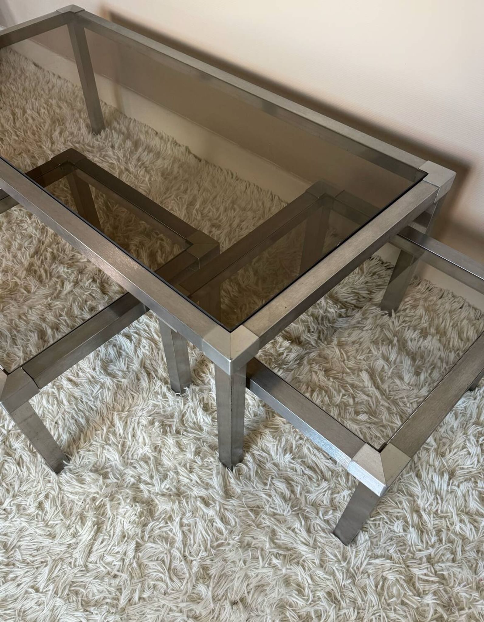 Table basse acier brossé design années 70 et gigognes