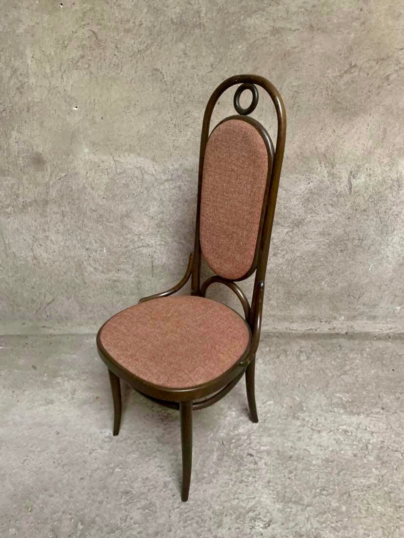 Series of 4 old Thonet bistro chairs in bentwood