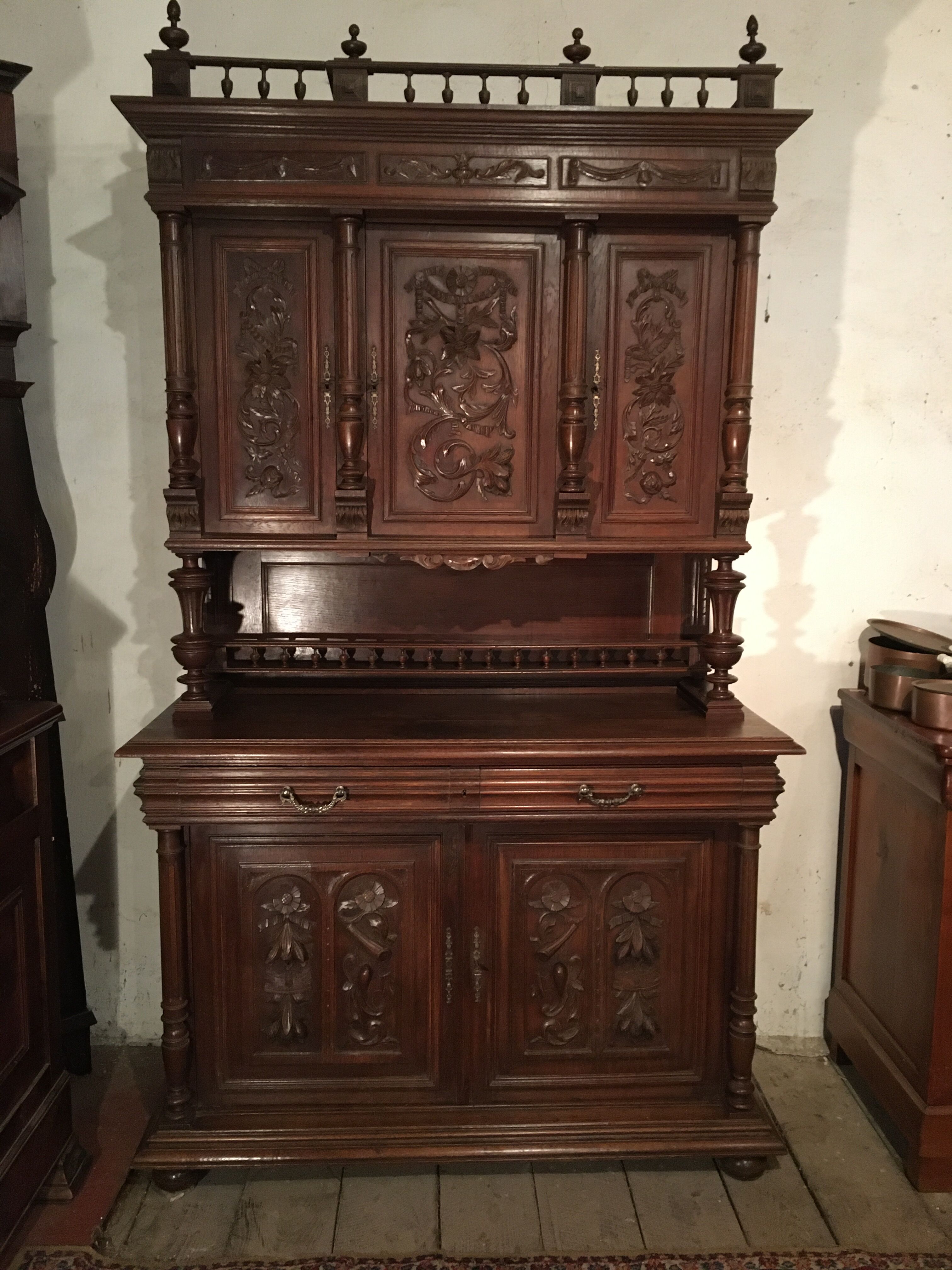 Buffet 2 corps Henri II en chêne époque XIX°