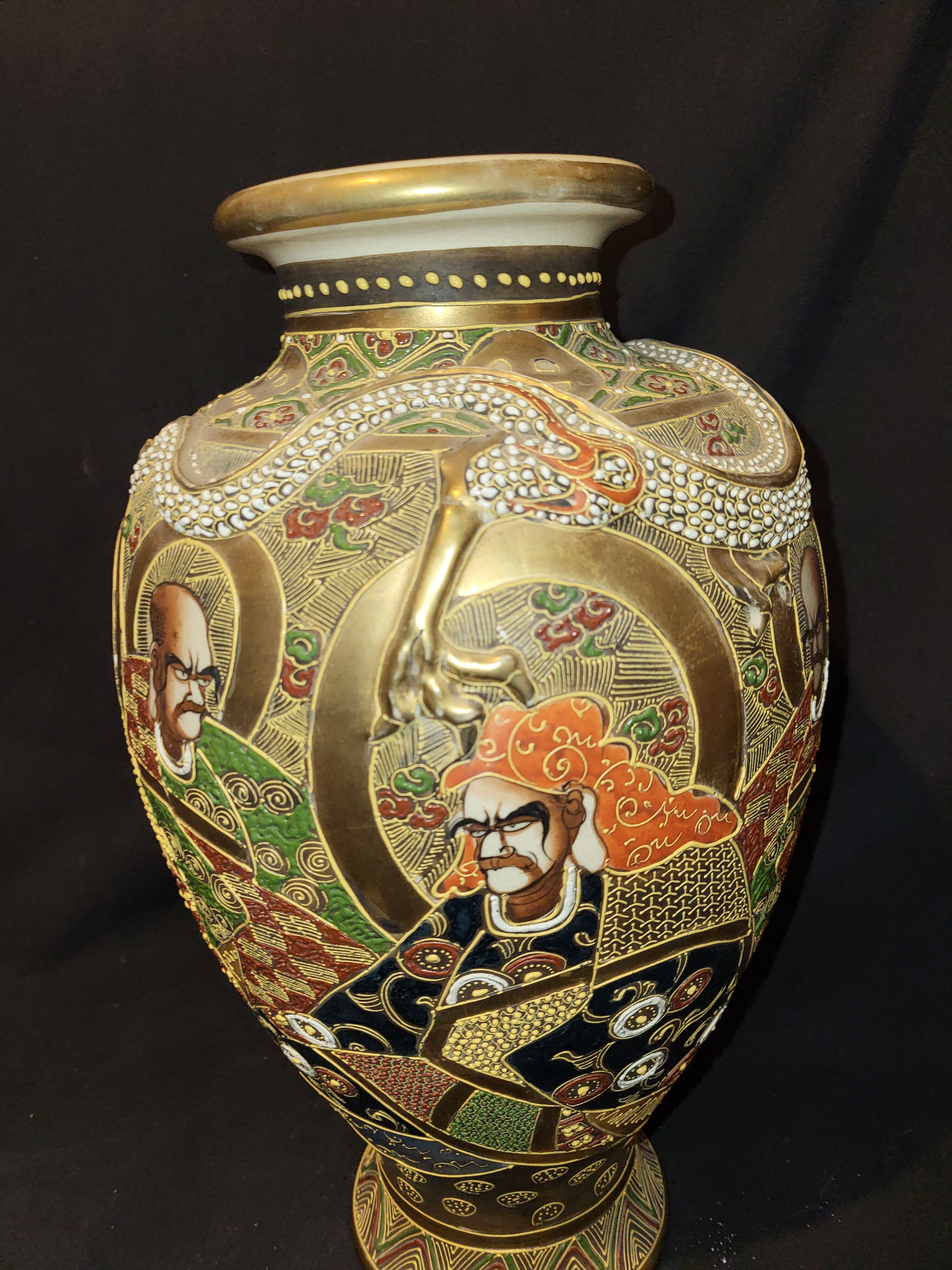 Paire de vases satsuma Japon circuit 1930