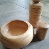 Turned wooden pot set