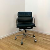 Soft Pad EA217, Charles & Ray Eames for Vitra