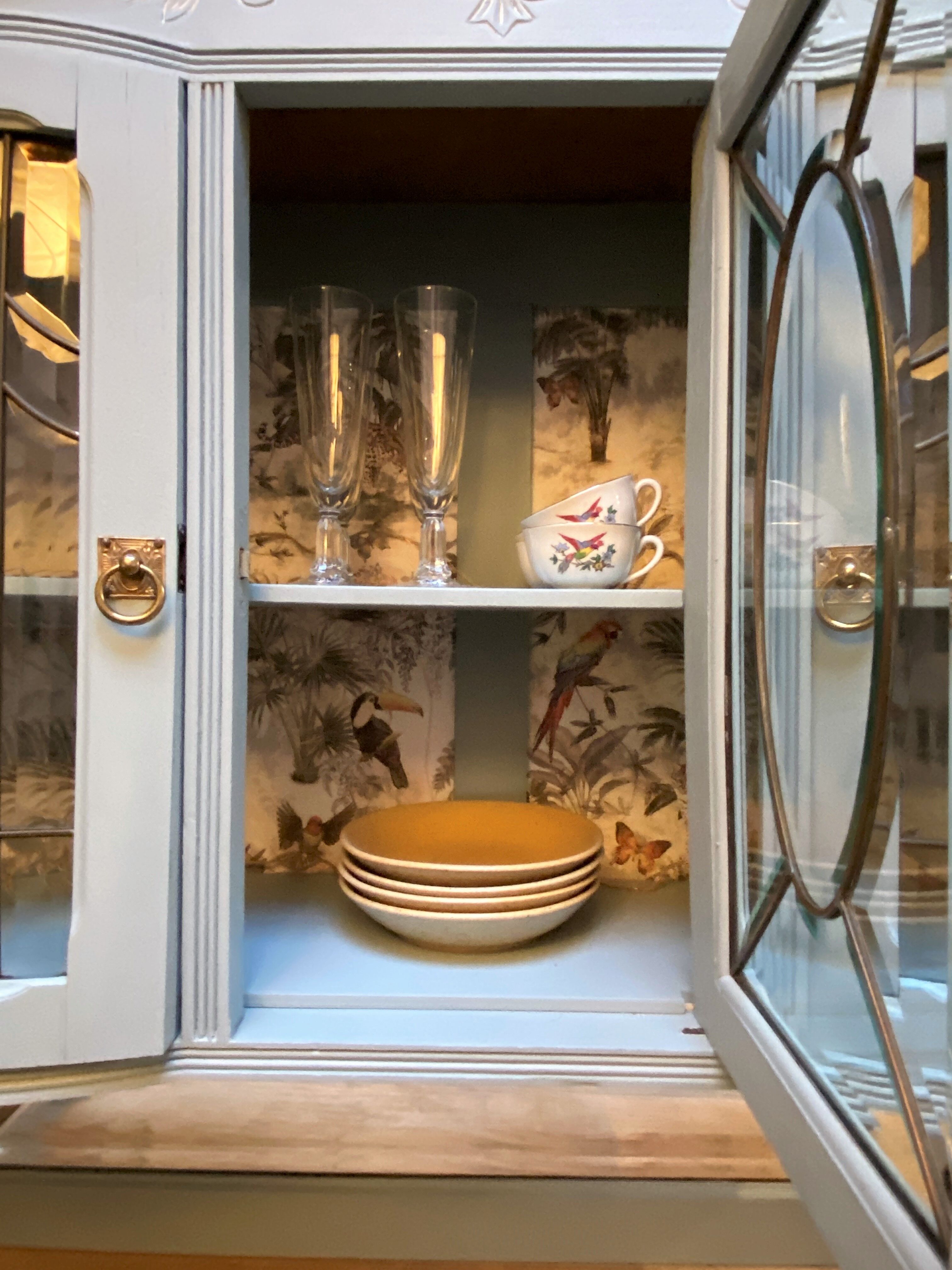 Two-body buffet cupboard
