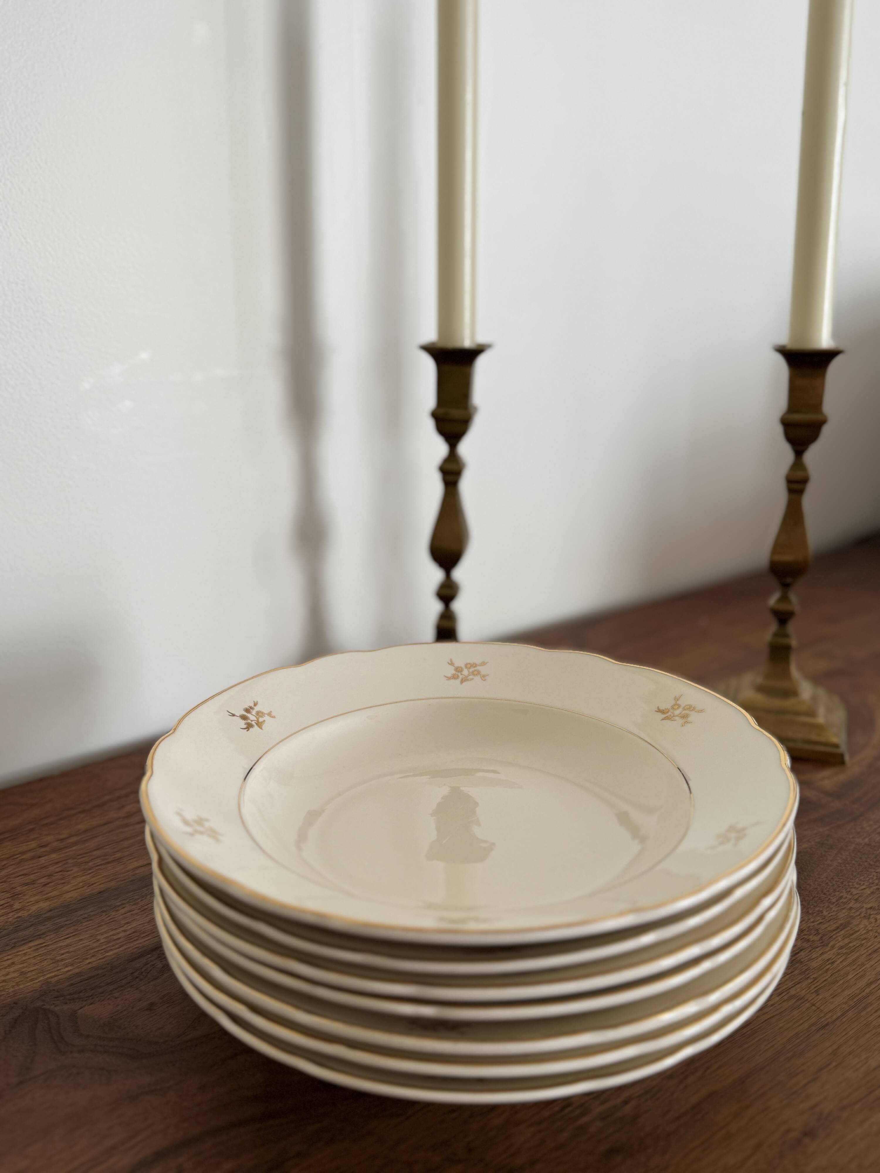 Set of 7 antique deep plates Villeroy & Boch – Mettlach