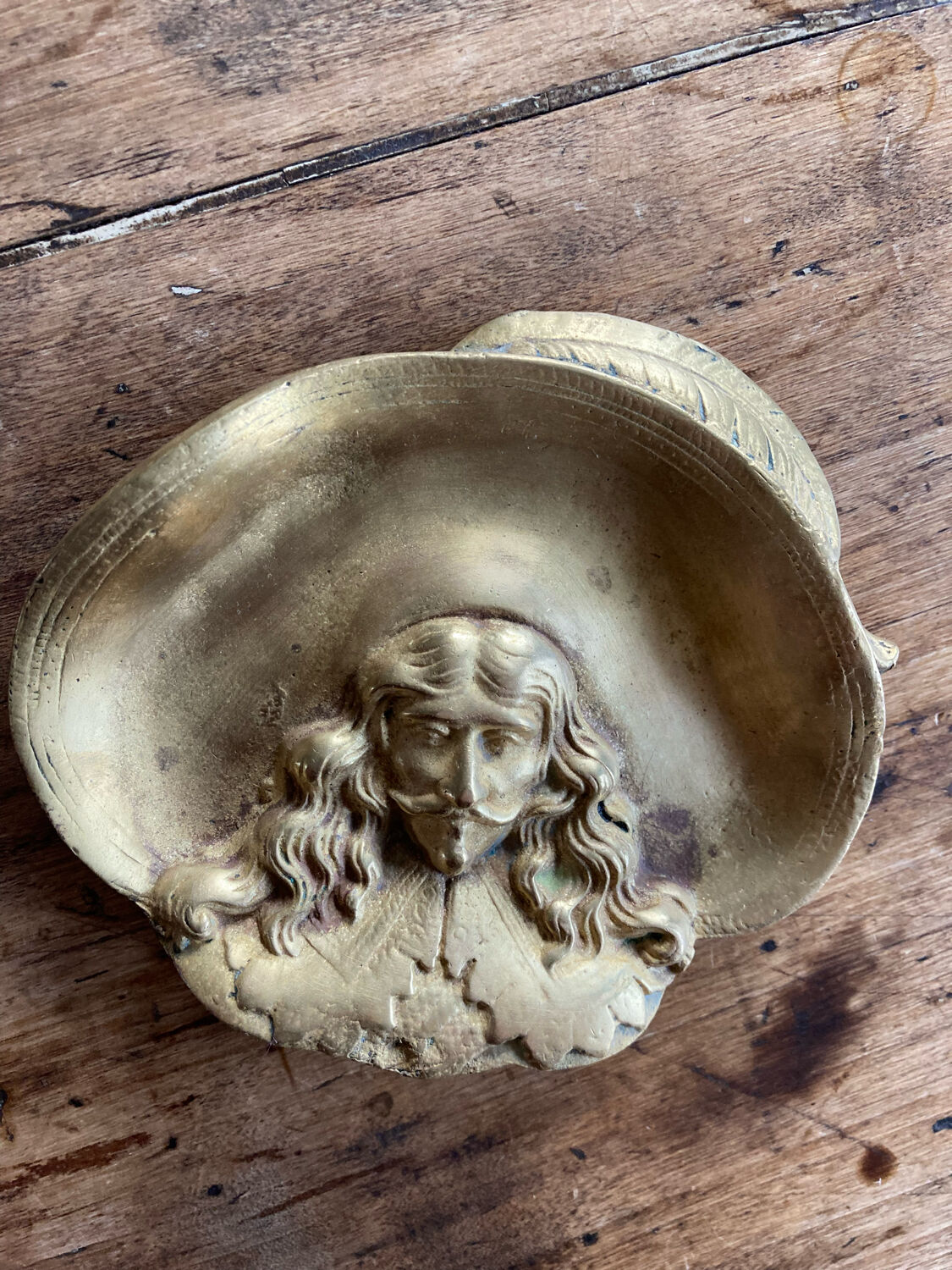 Ashtray brass musketeer dartagnan vintage