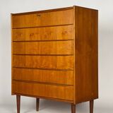Scandinavian teak chest of drawers from the 1960s.