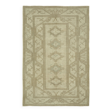 Turkish Vintage Anatolian Rug 168 cm x 249 cm