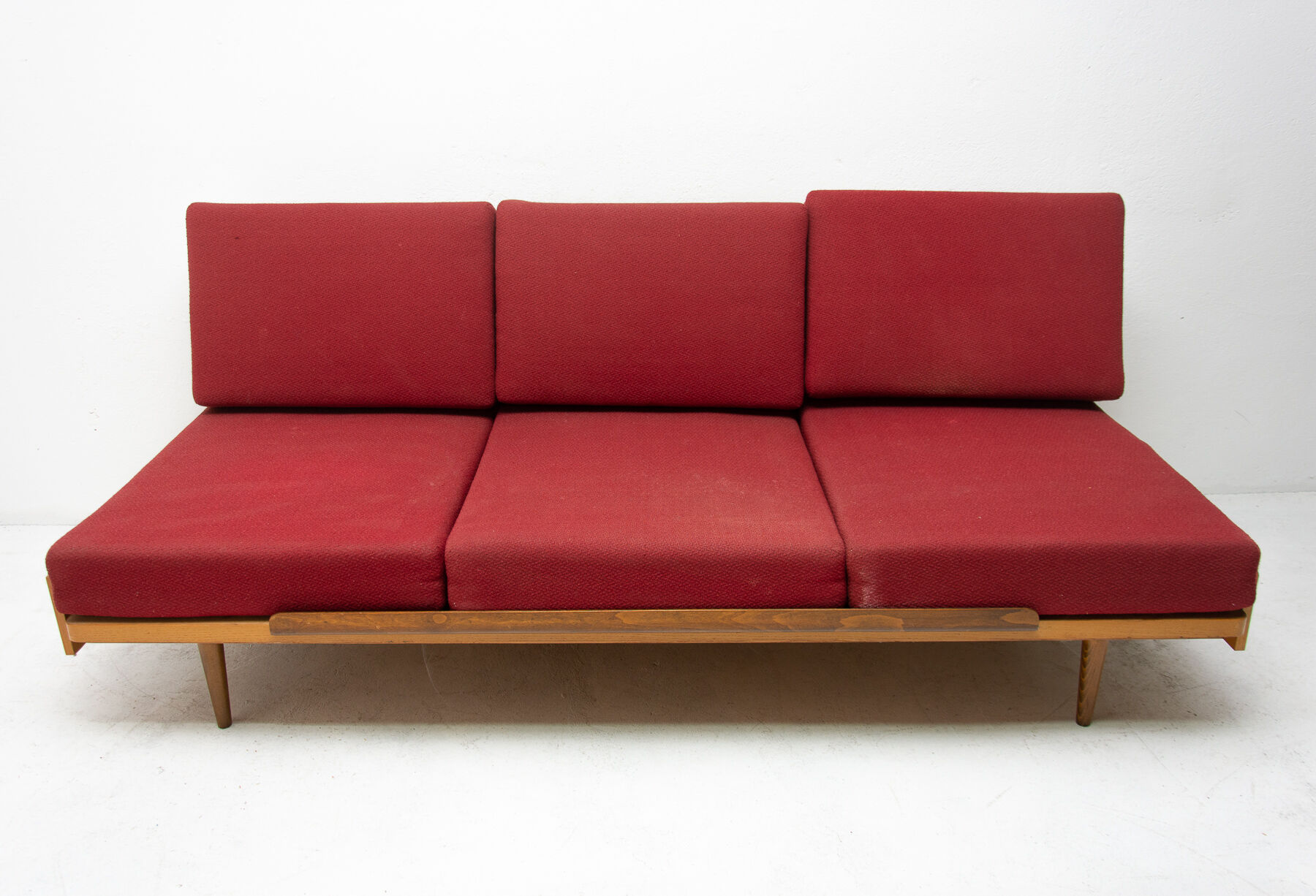 Daybed for UP Zavody, 1950 Czechoslovakia