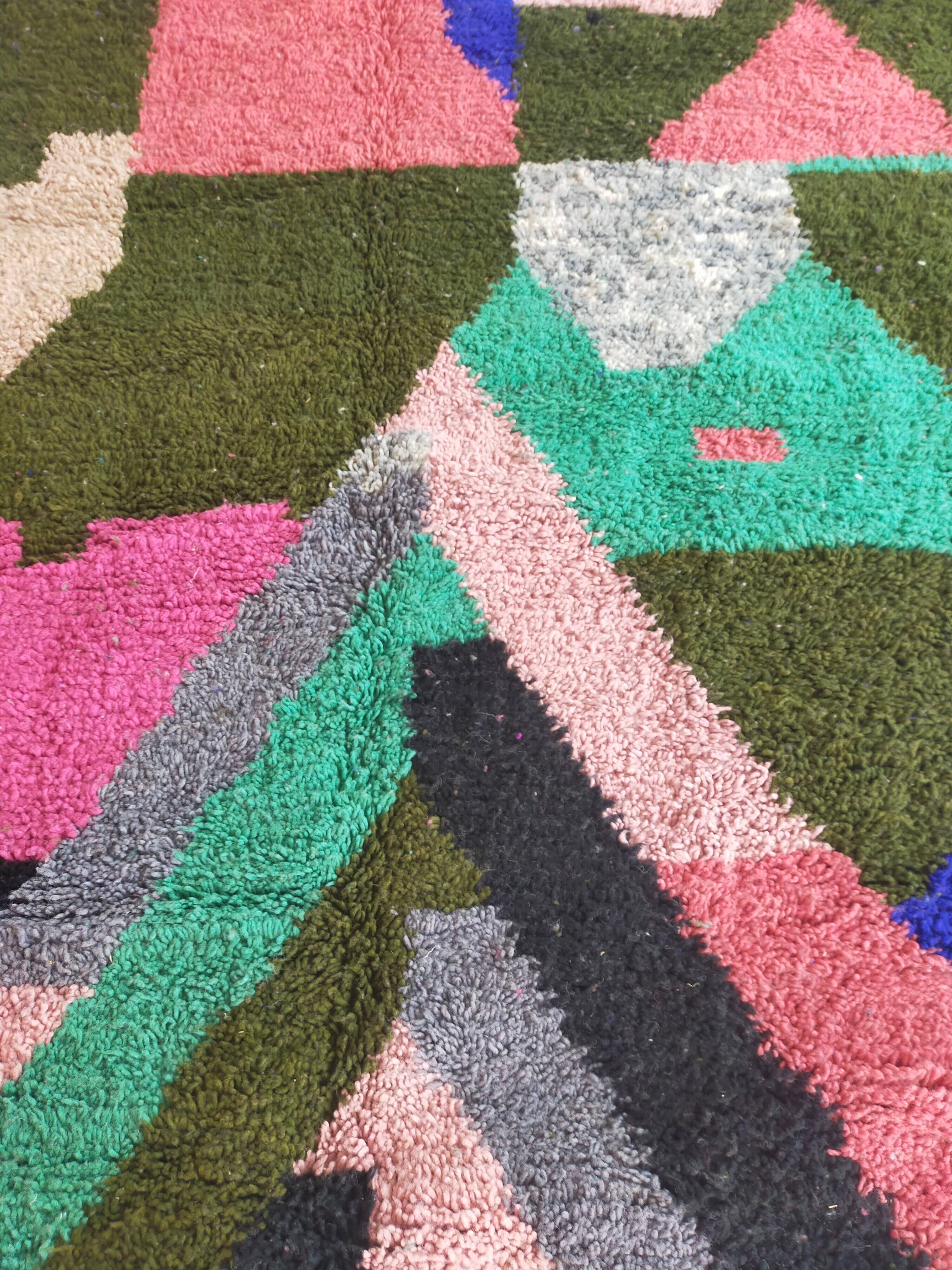 Tapis berbère boujaad motifs coloré 250/150 cm