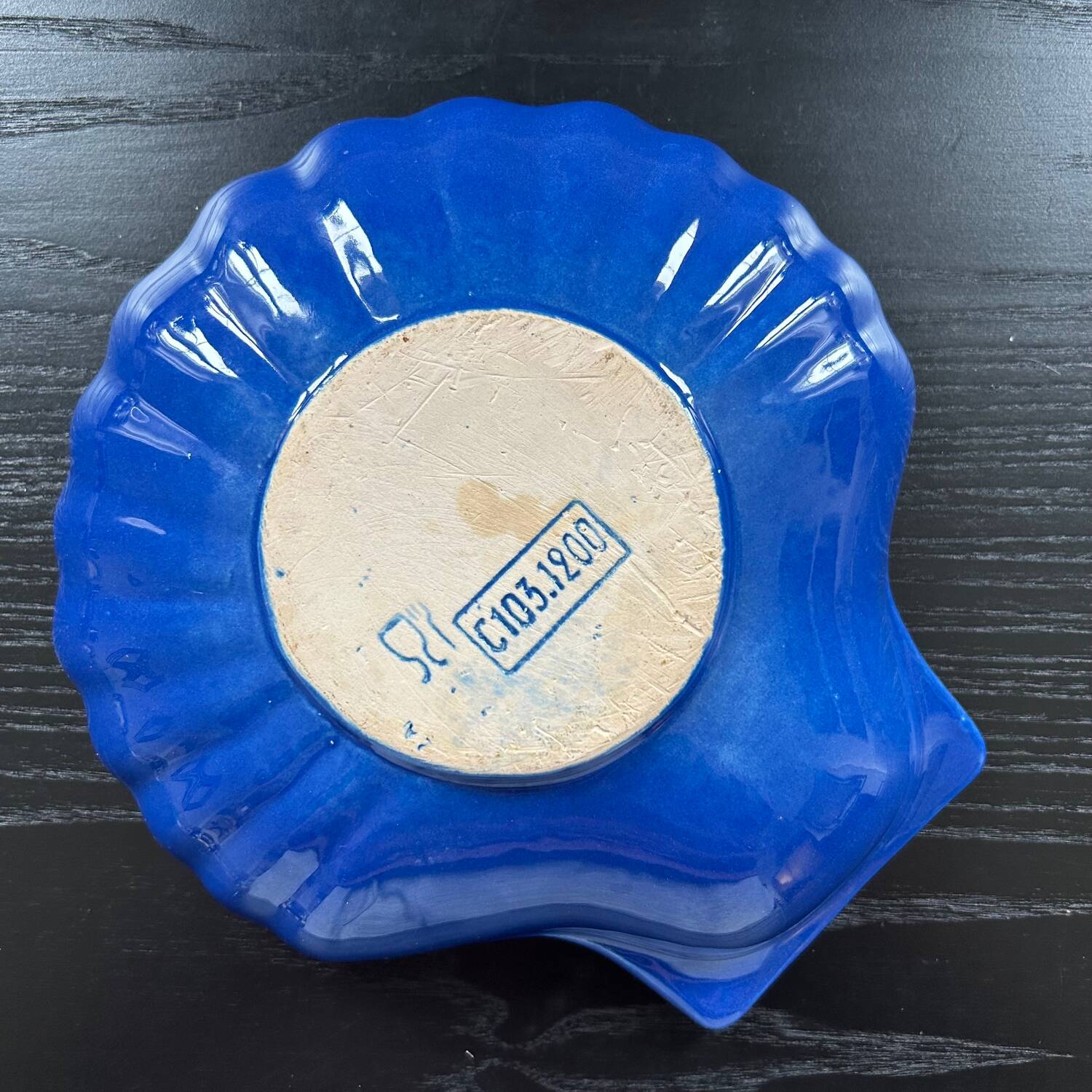 Large blue seashell platter