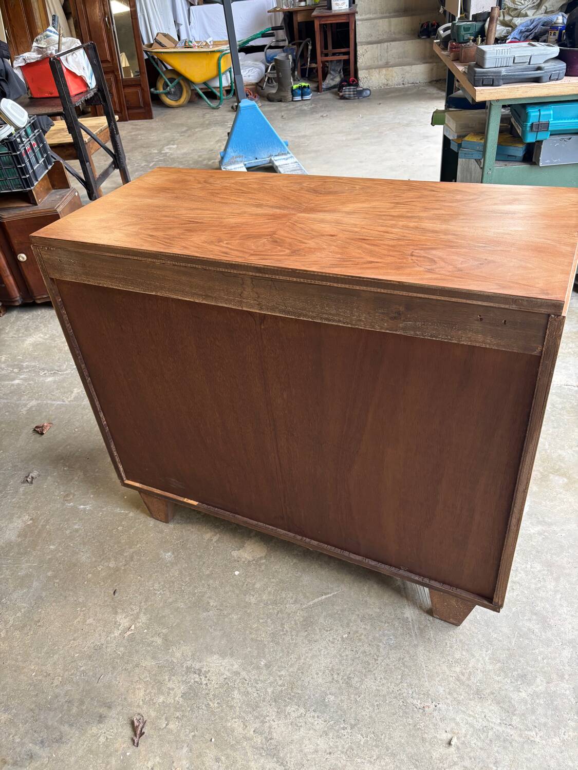 Vintage chest of drawers