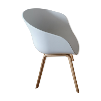Chaise Hays blanche