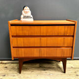 Scandinavian dresser