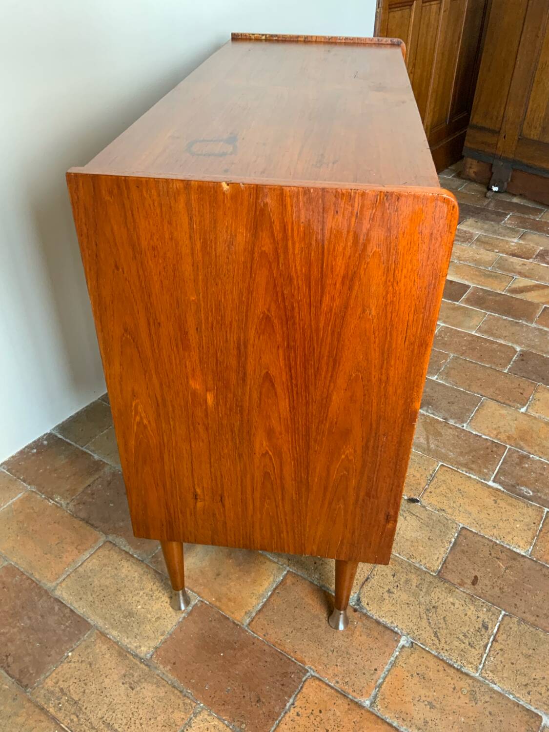 Vintage chest of drawers