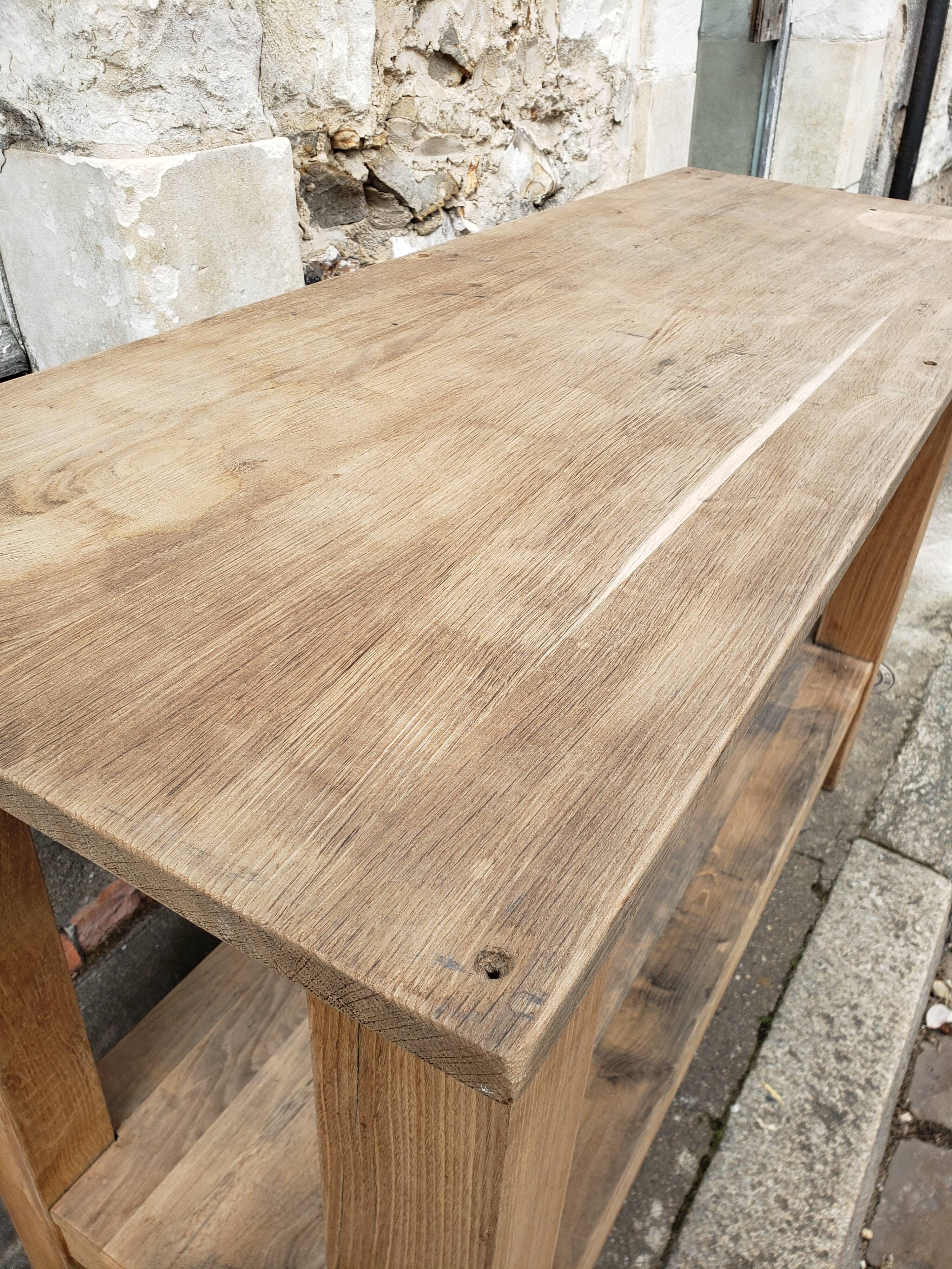 Establishment or light oak console