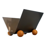 Magazine rack - home & design 1980