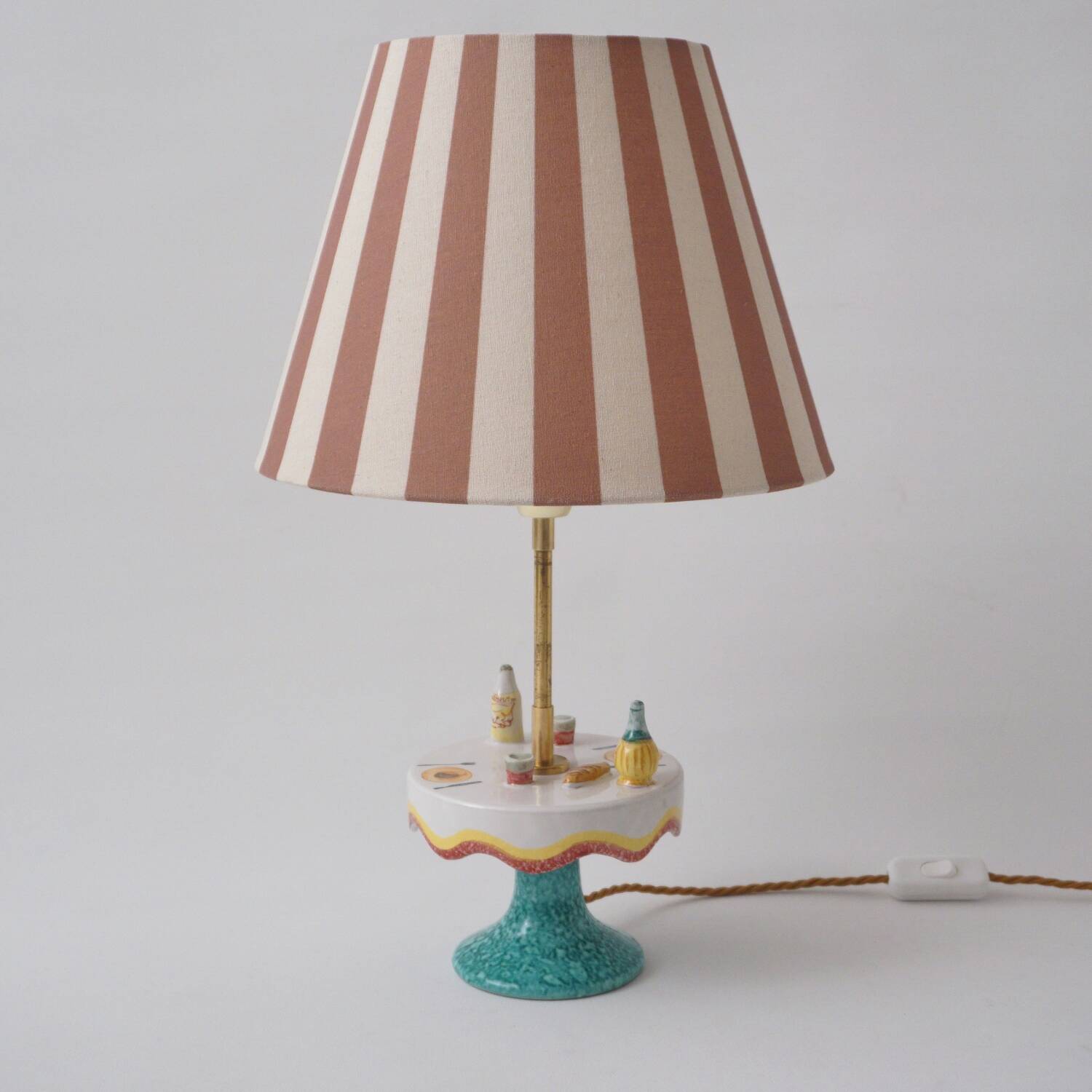 Vintage Florentine ceramic table lamp from the 1950s by MAF, Italian.