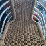 Scoubidou and aluminum chairs