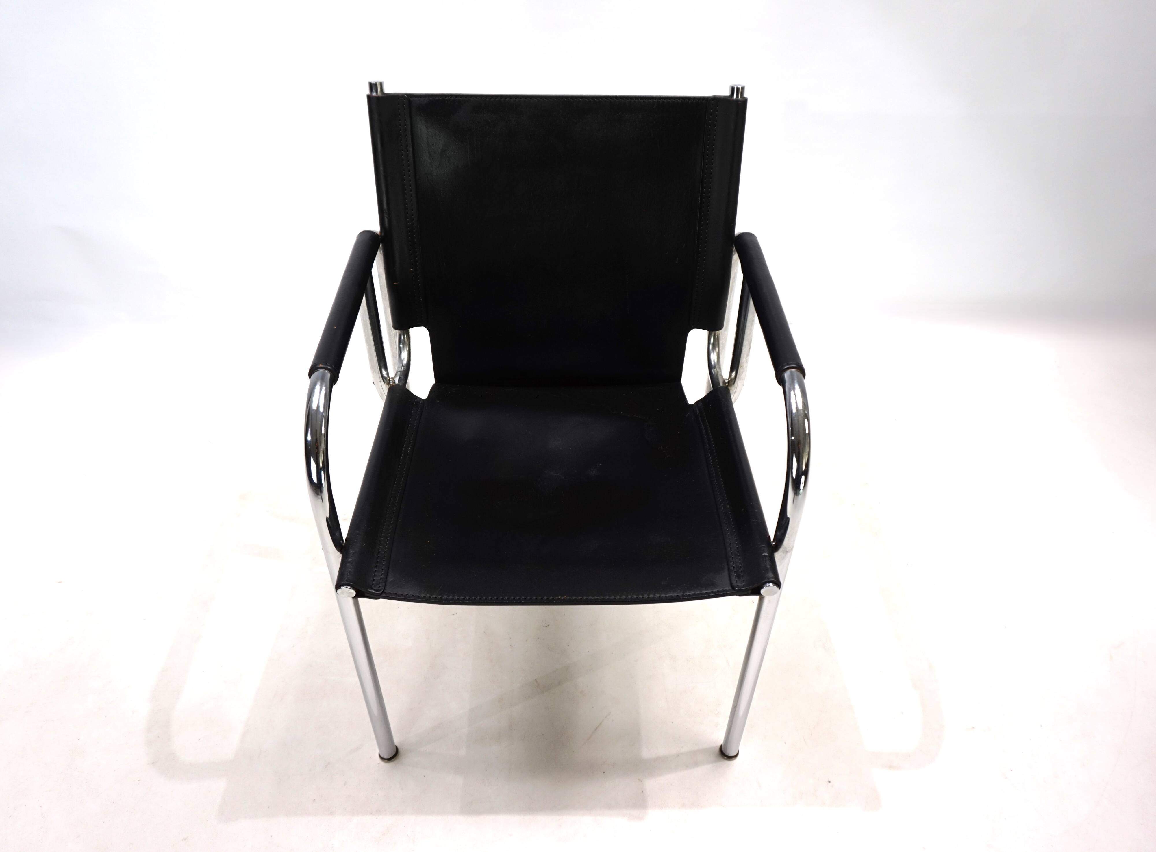 Strässle HE leather lounge chair by Hans Eichenberger