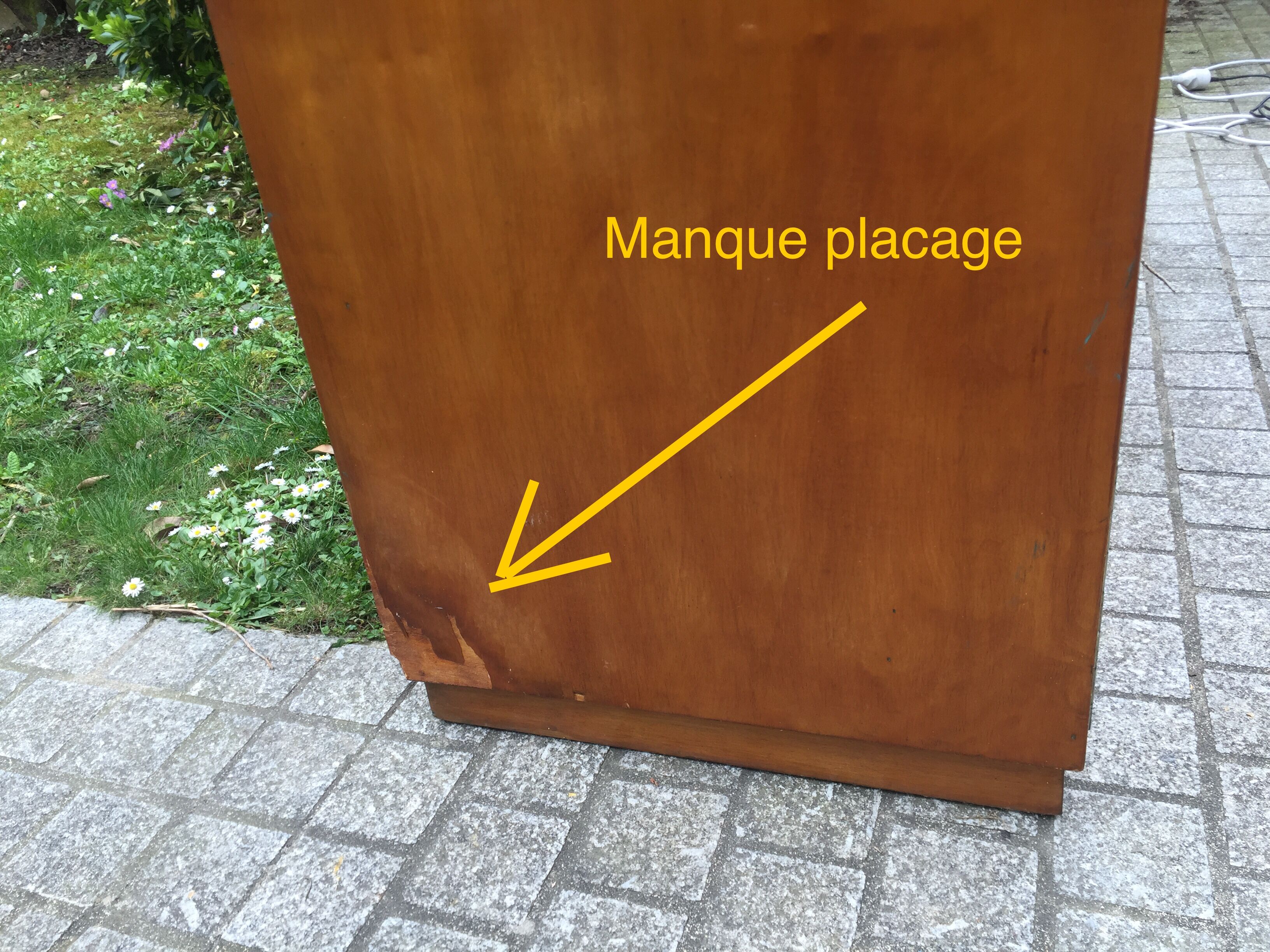 Armoire basse vintage 1960 en bois clair