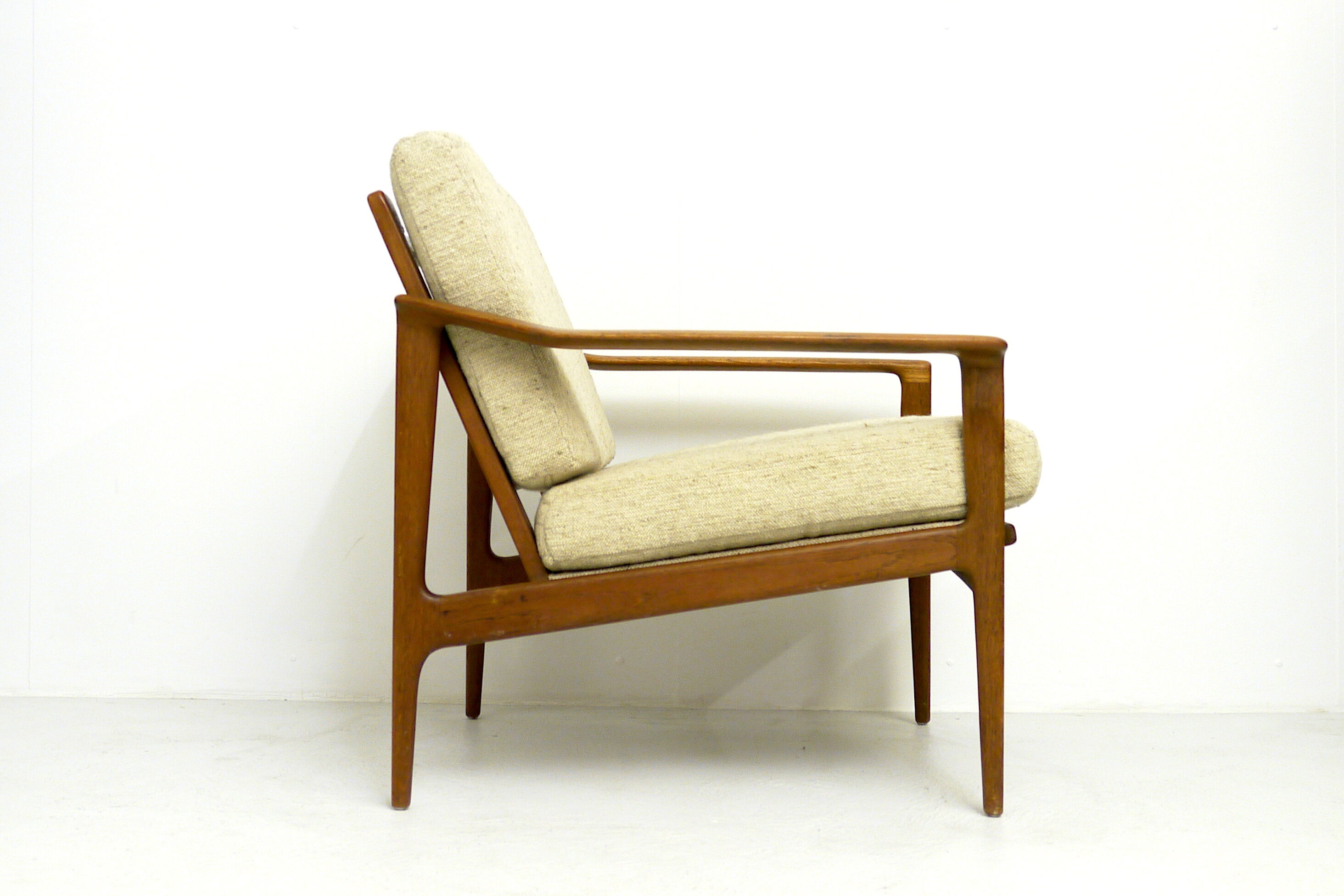 Fauteuil par Ib Kofod-Larsen 9160