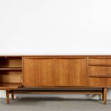 Buffet/canapé-lit milieu du siècle en teck par Morris de Glasgow. Mode vintage.