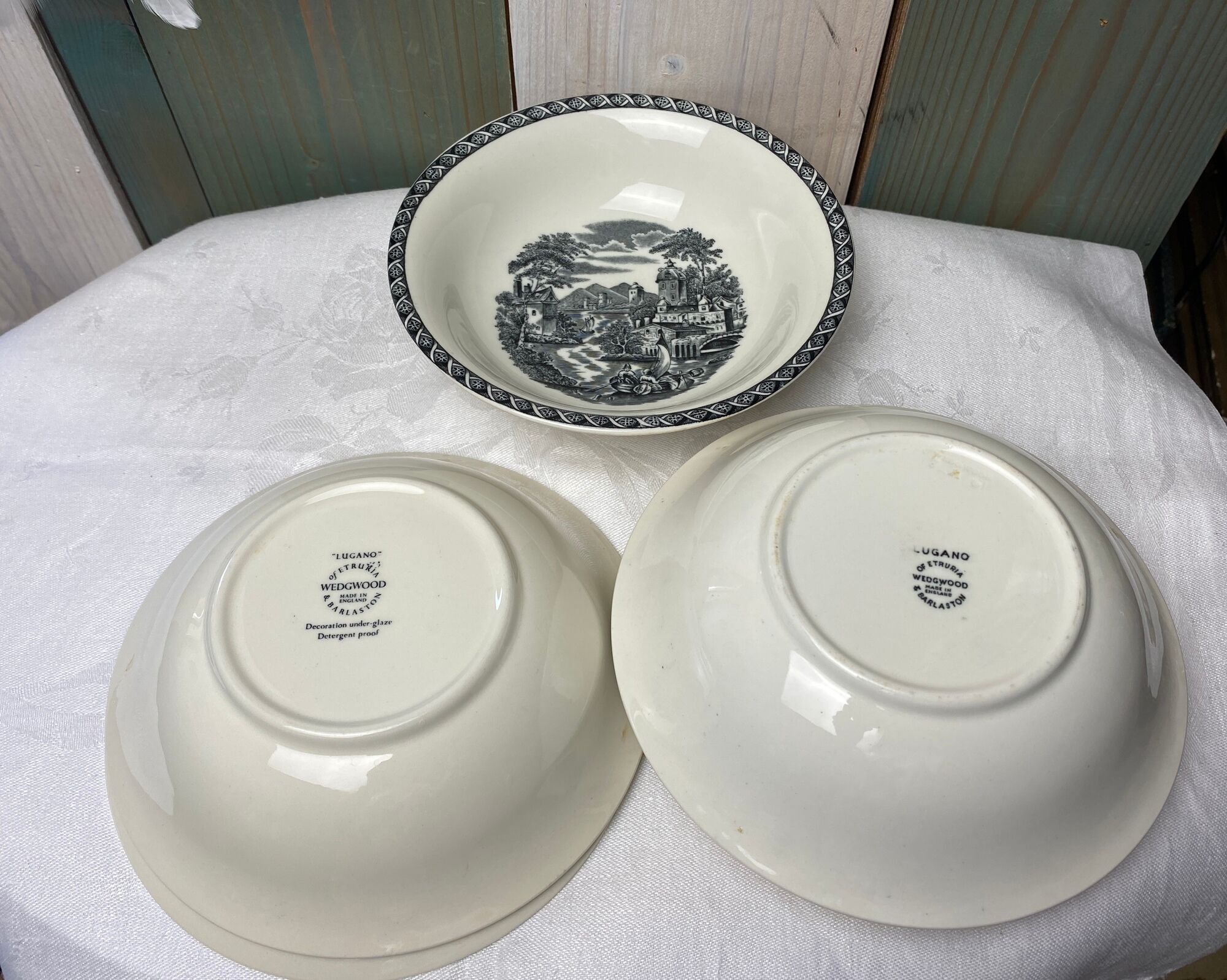 Set of 3 large cups and 3 old Wedgwood Lugano model bread plates