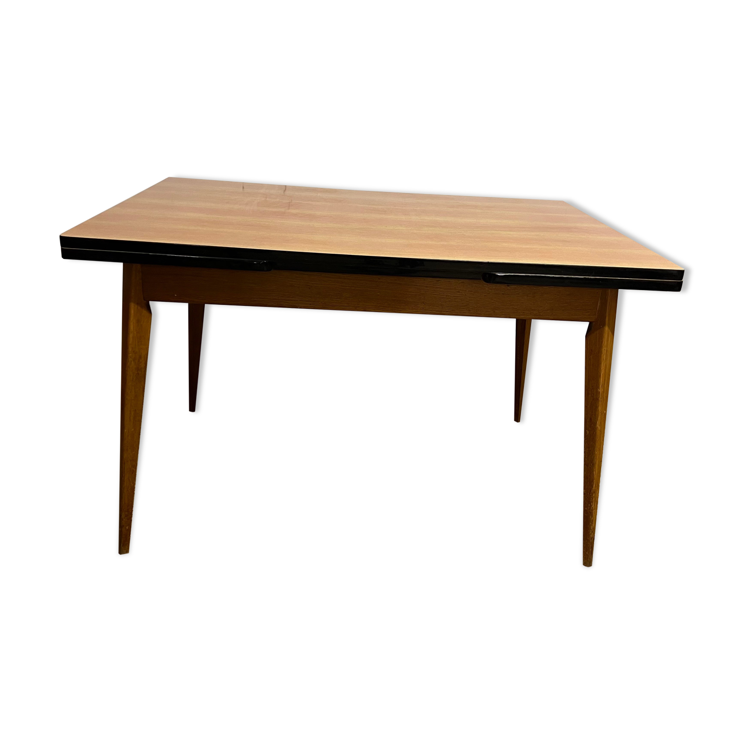 Formica table with extensions