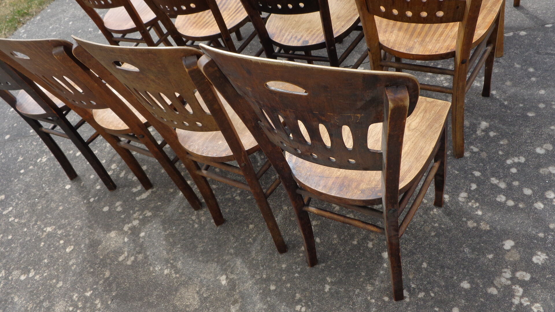 Set de 12 chaises bistrot Luterma