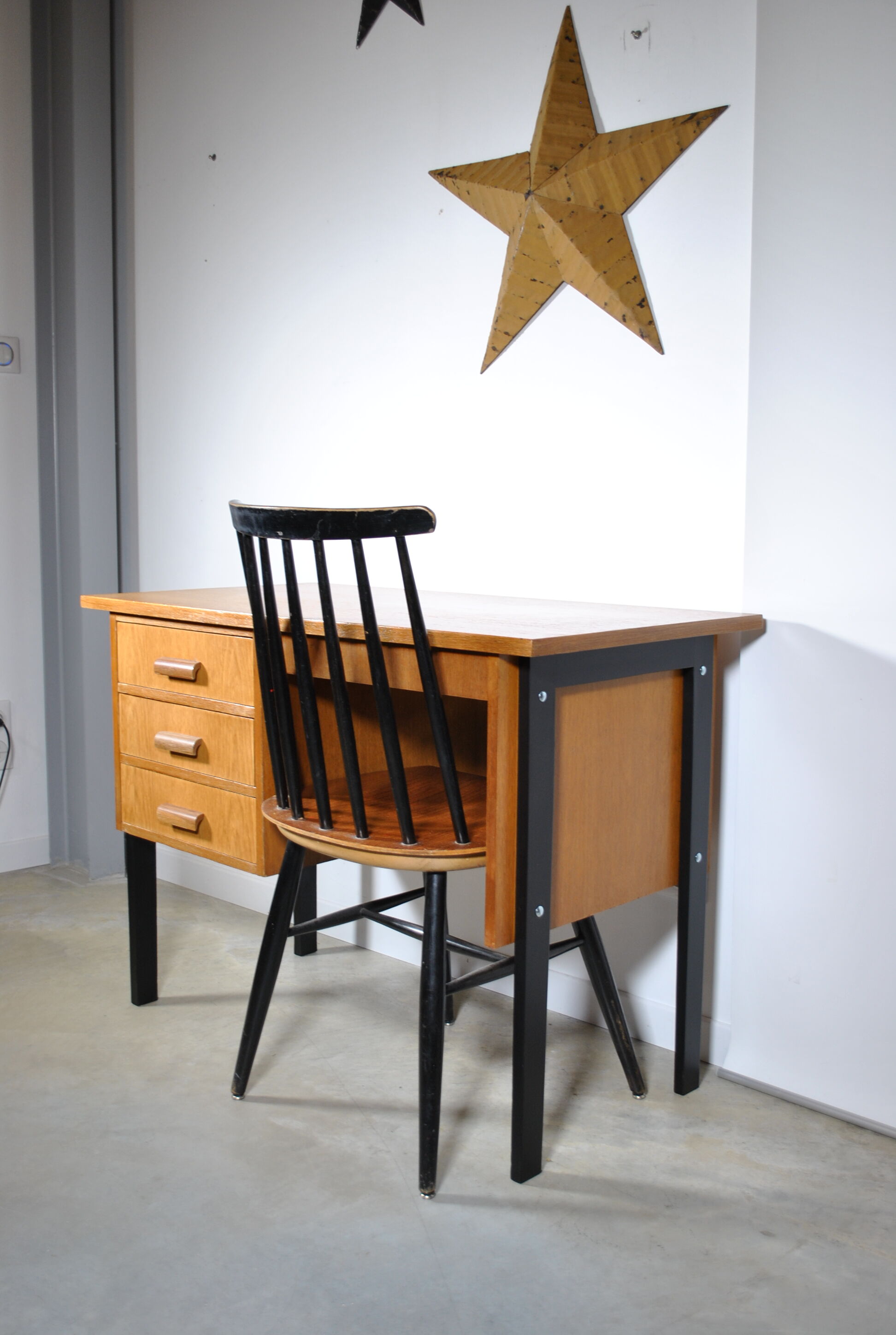 Oak desk 1970