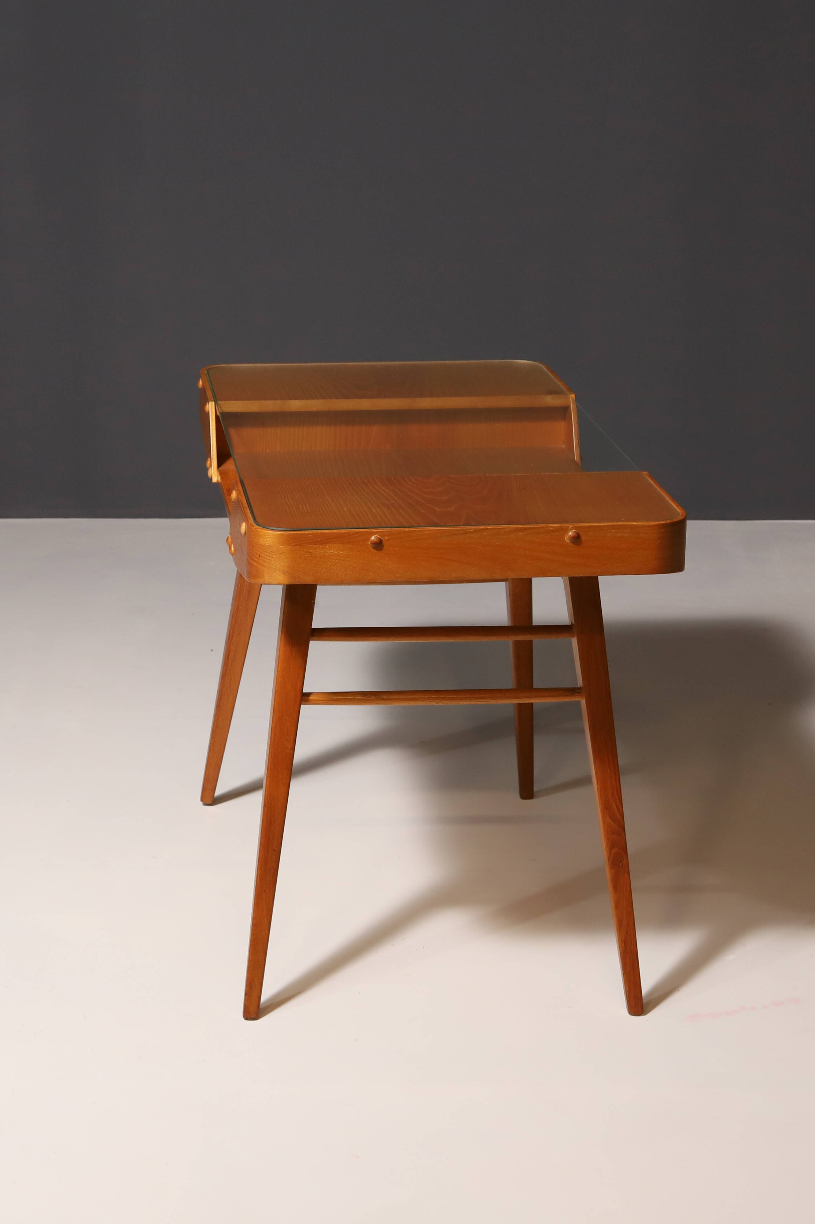 Table Basse Tchécoslovaque par František Jirák pour Tatra, 1960