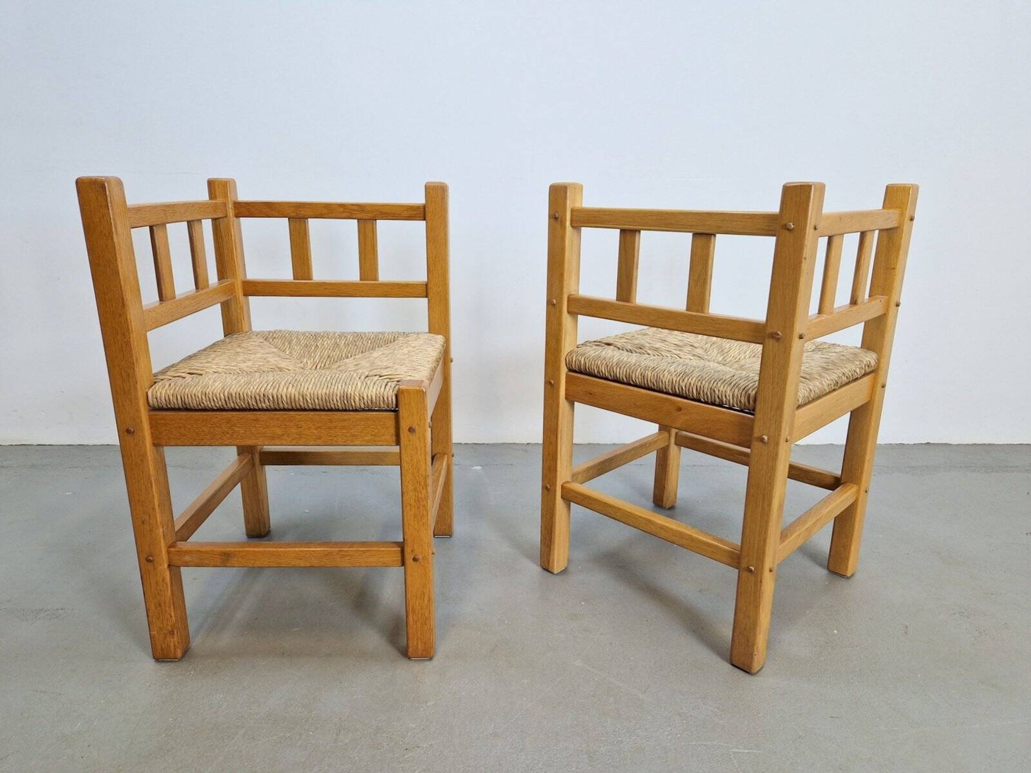 Dutch Modernist Art Deco Style Corner Chair in Oak and Rush, 1950s, Set of 2