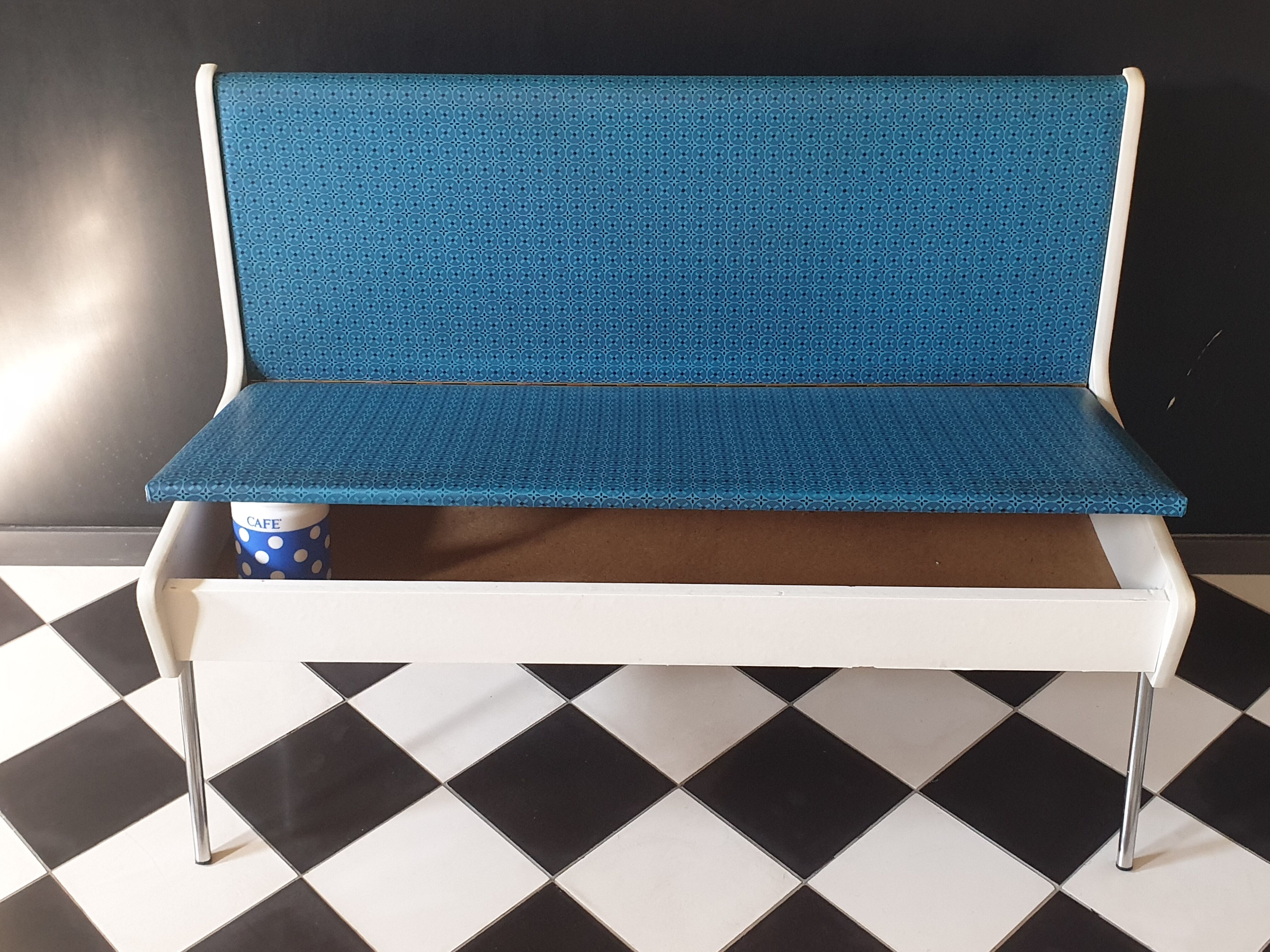 Retro kitchen bench