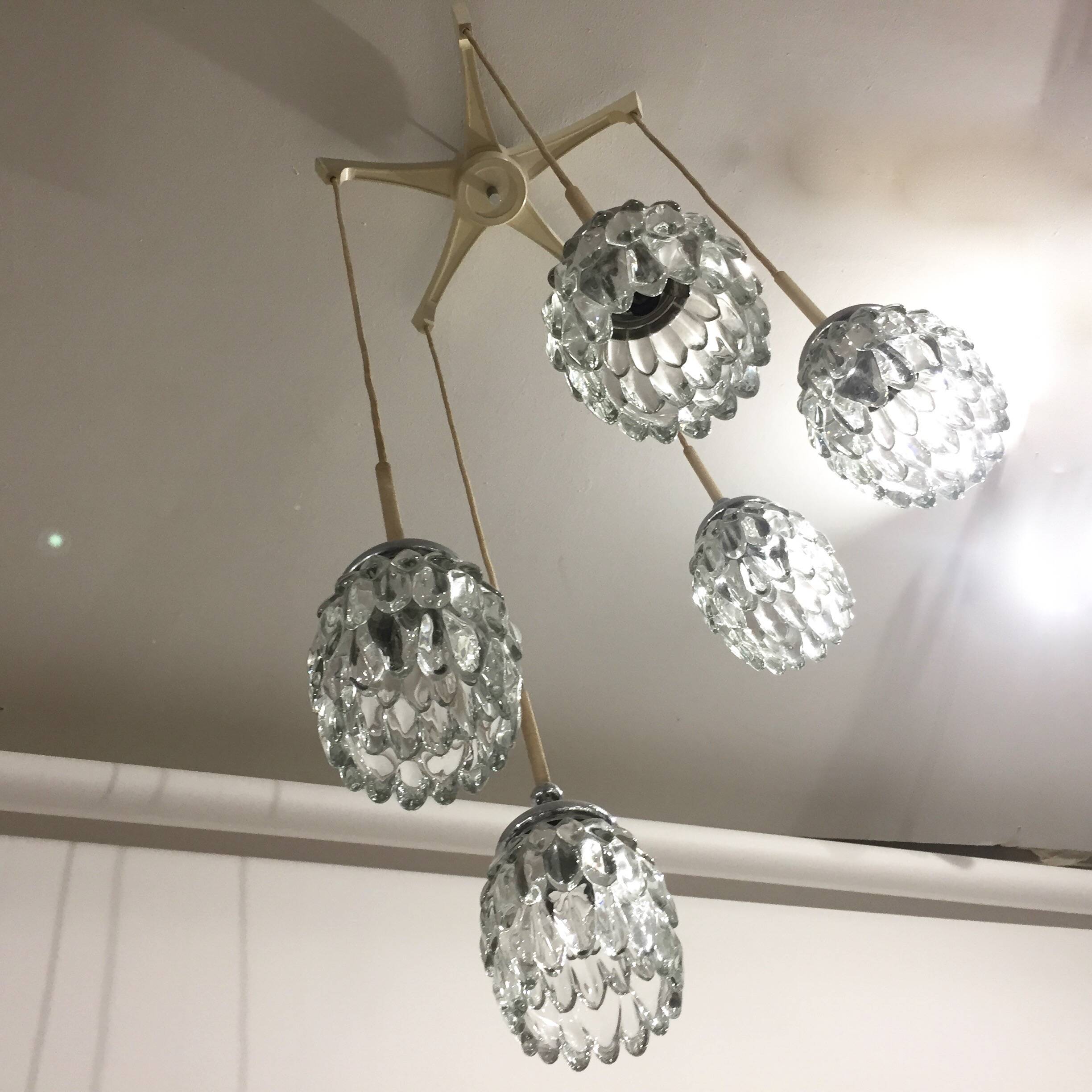 Cascading chandelier