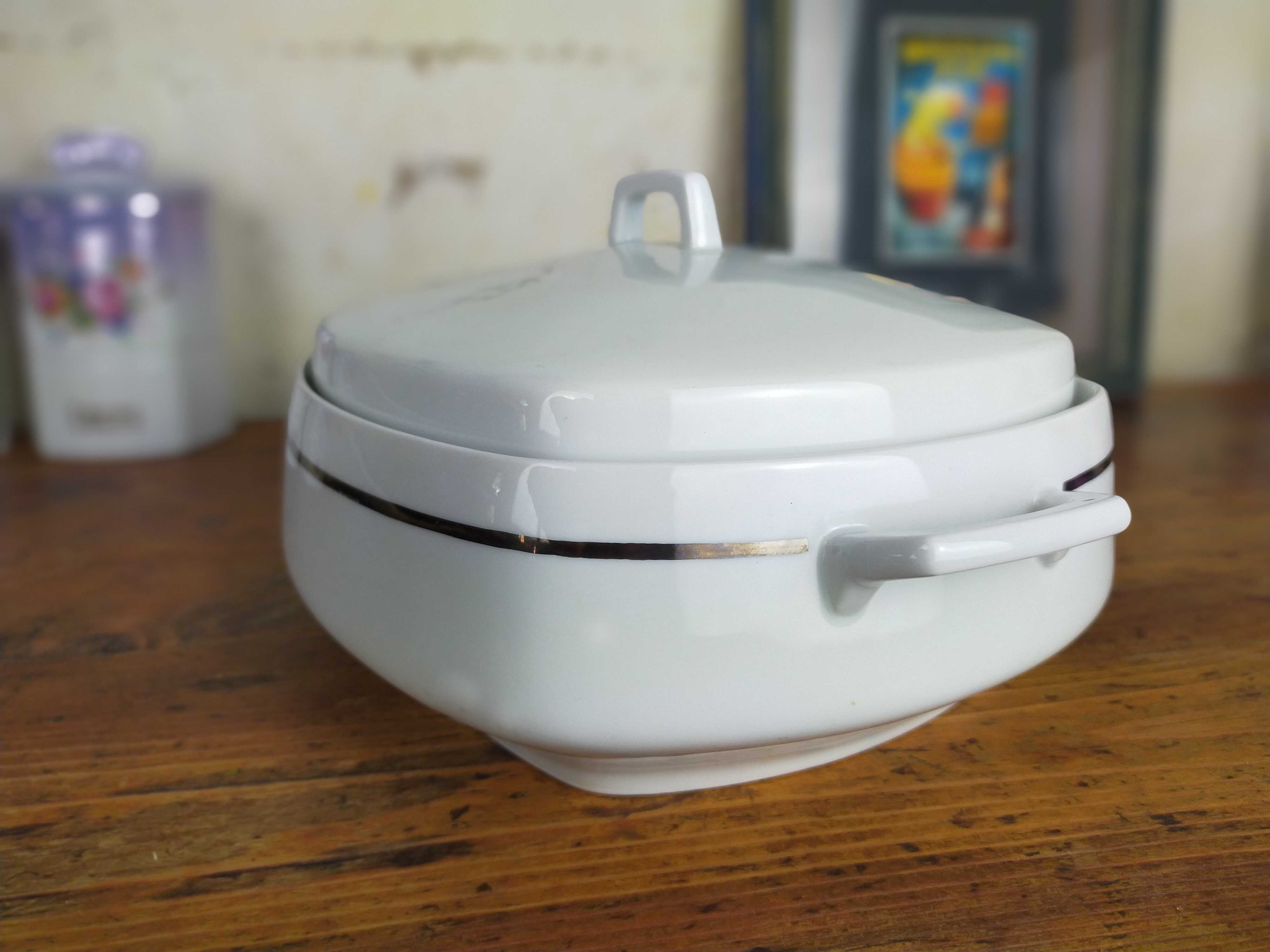 Sologne porcelain salad bowl or tureen