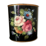 Painted sheet metal paper basket