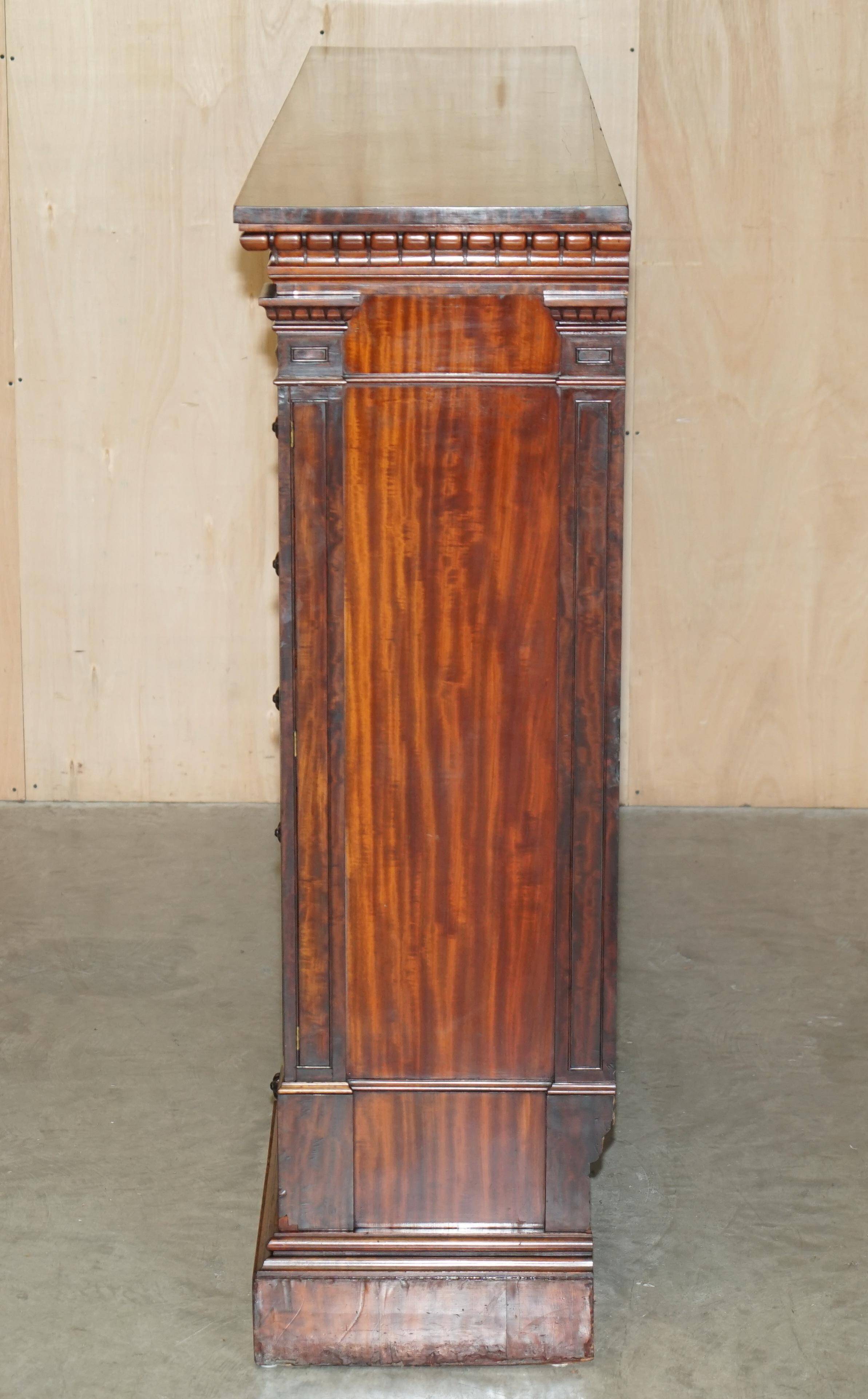 Wellington Antique Furniture 1830 in Flamed Wood
