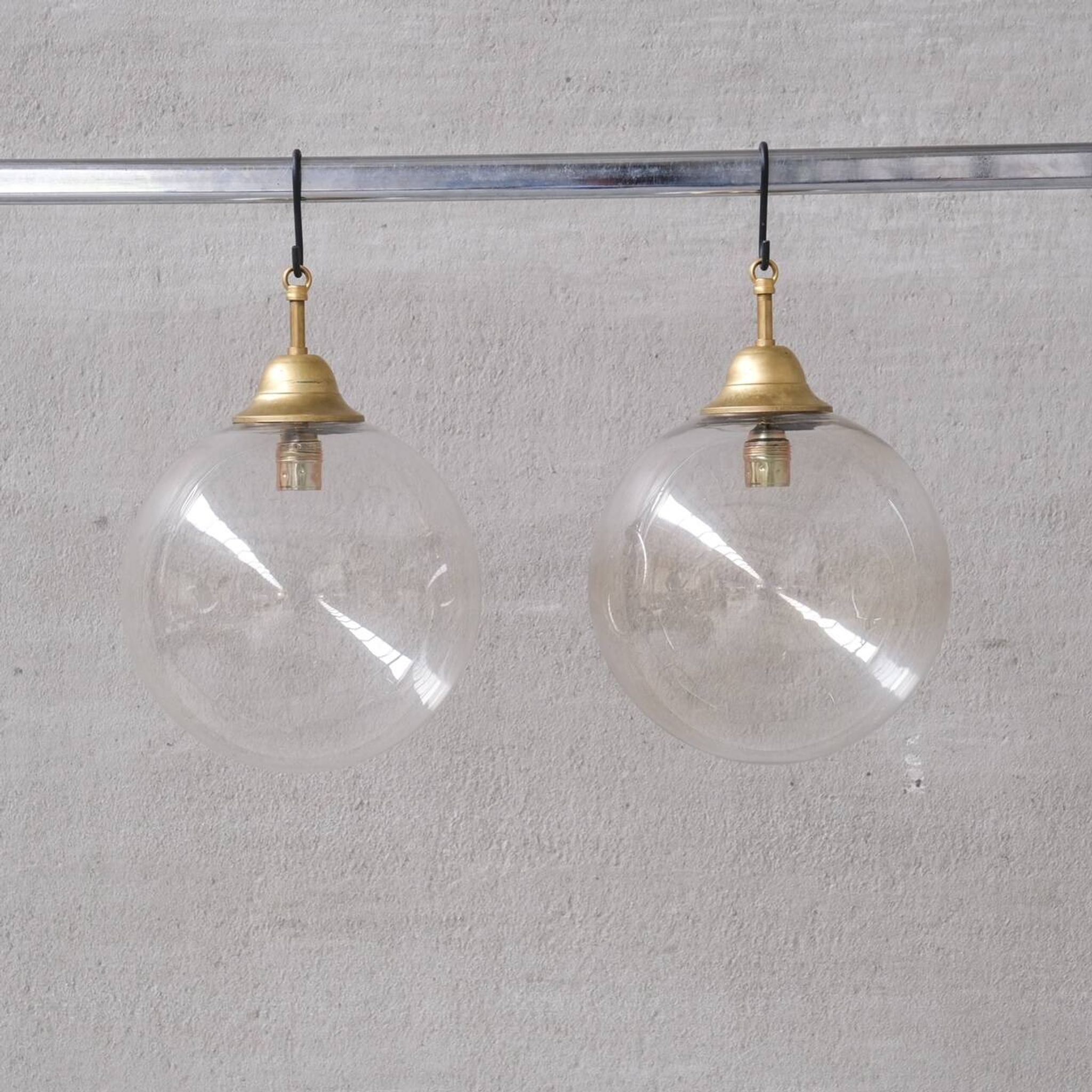 Clear italian mid-century glass and brass pendant light