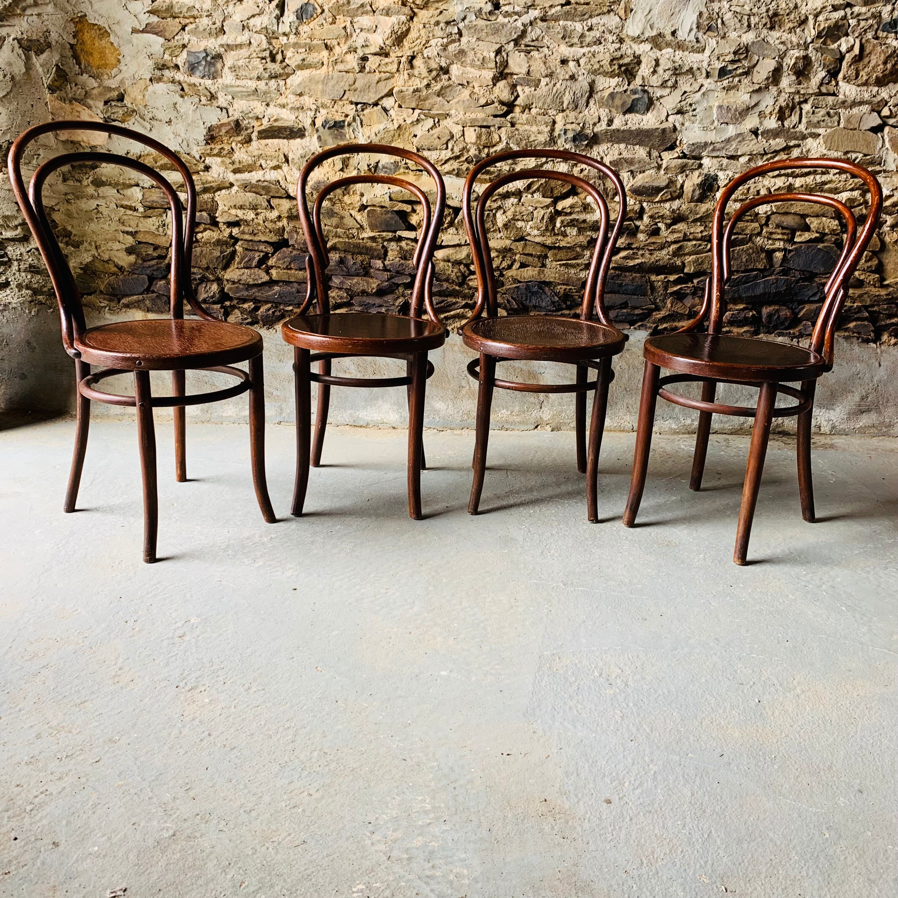 Set of 4 Thonet chairs