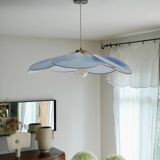 Flower suspension