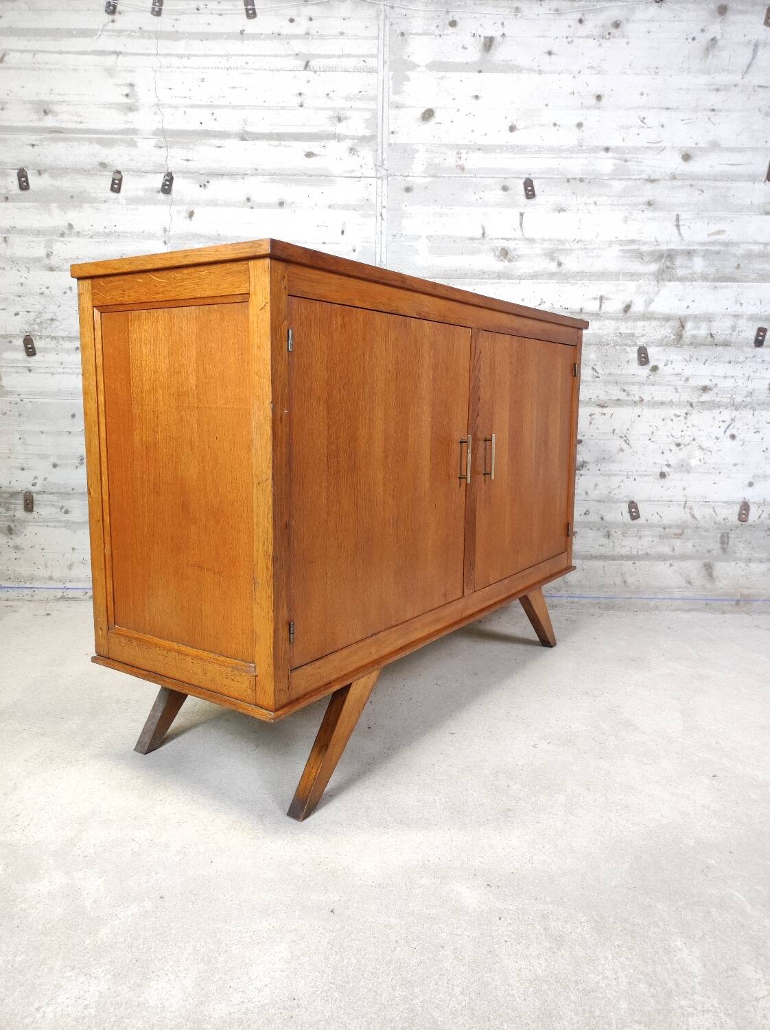 Vintage sideboard with compass feet
