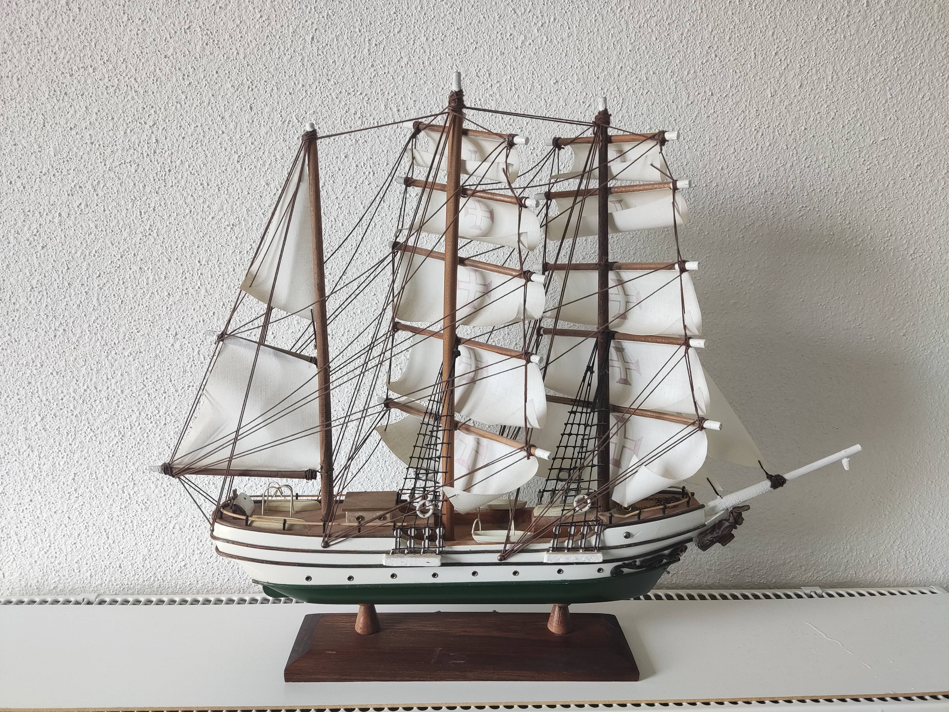 Model boat Sagres