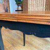 Table with extensions
