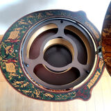 Vintage world map bar