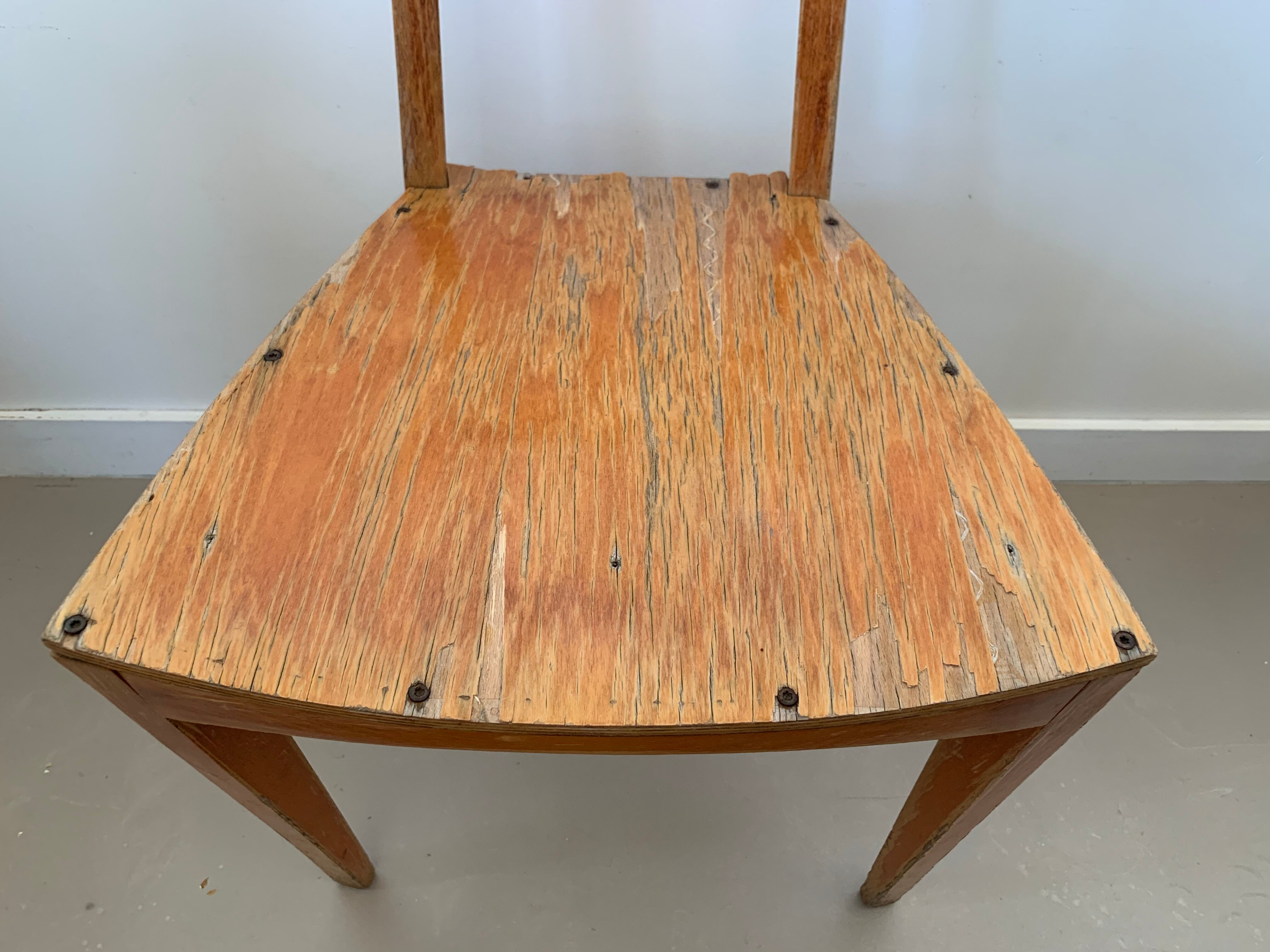 Chaise Zina Thibault Desombre 1990
