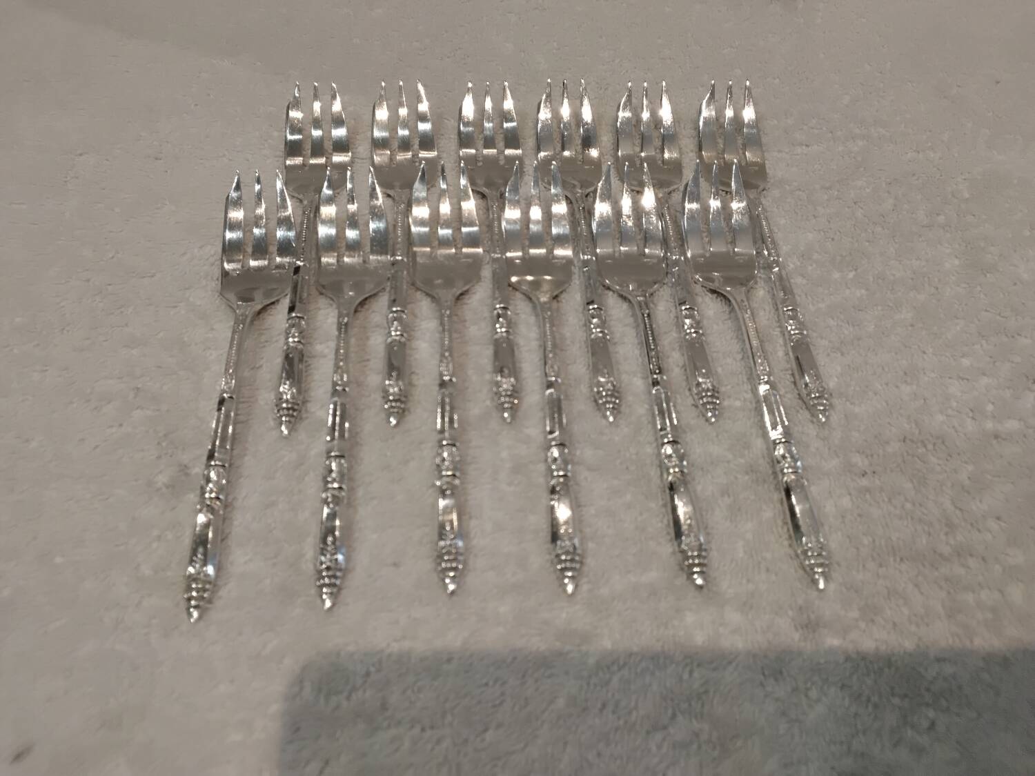 12 silver-plated cake forks, Ercuis goldsmith, Russian handle