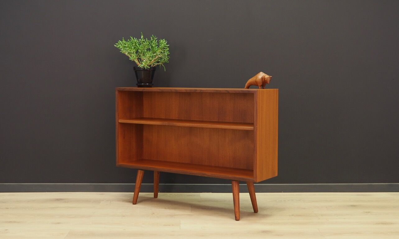 Bookcase from the 60/70